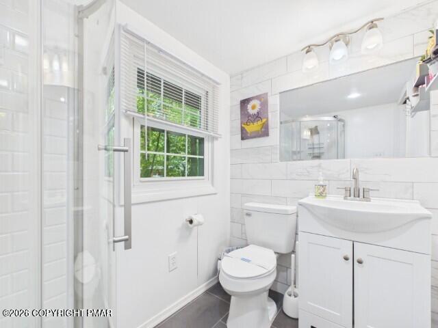 7803 Lake Shore Drive Property Photo 18