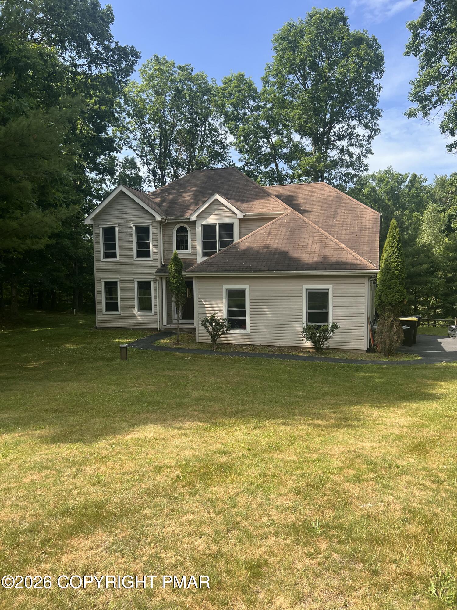1288 Overlook Court Property Photo 4