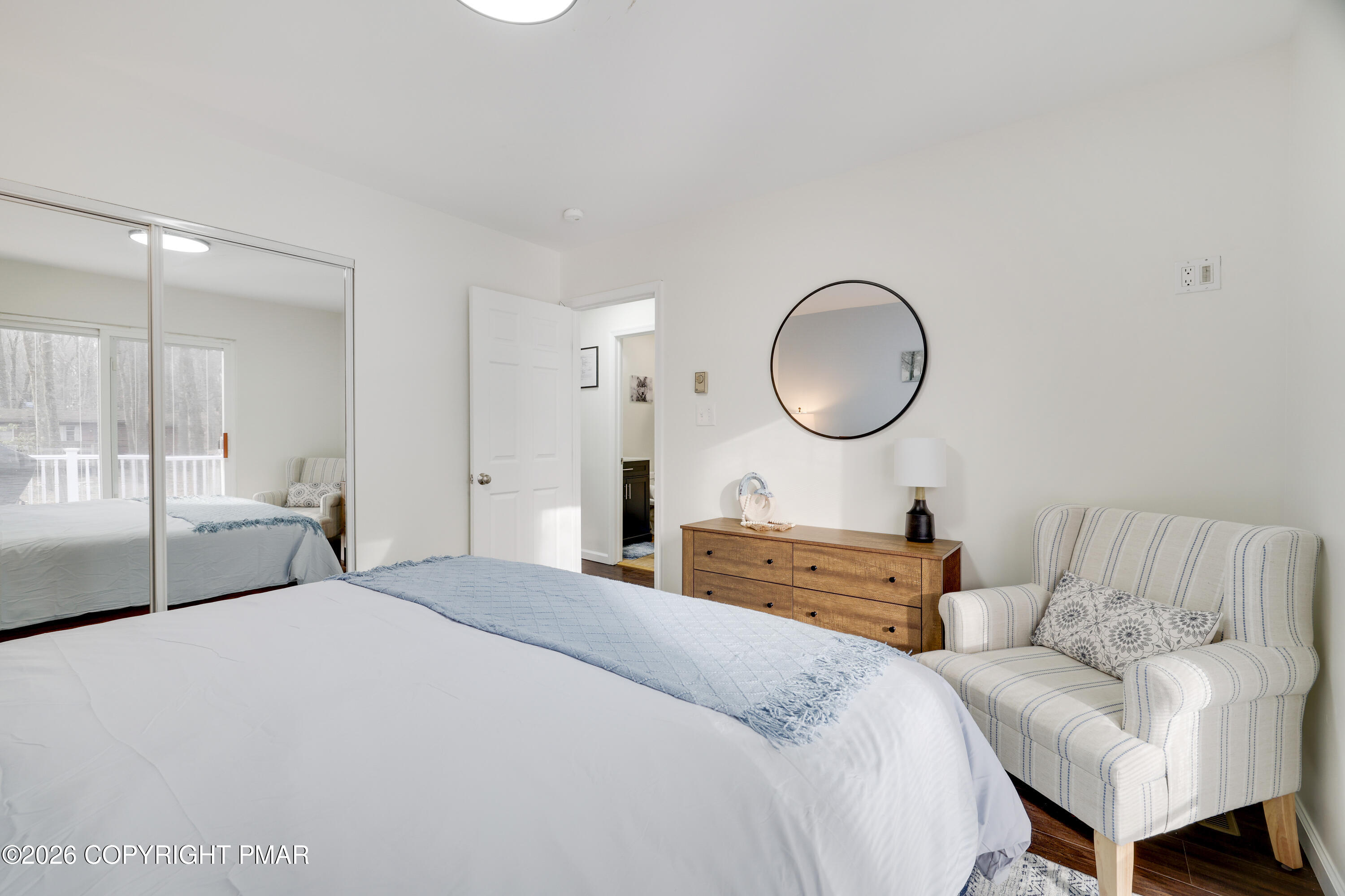 18 New Birch Street Property Photo 16