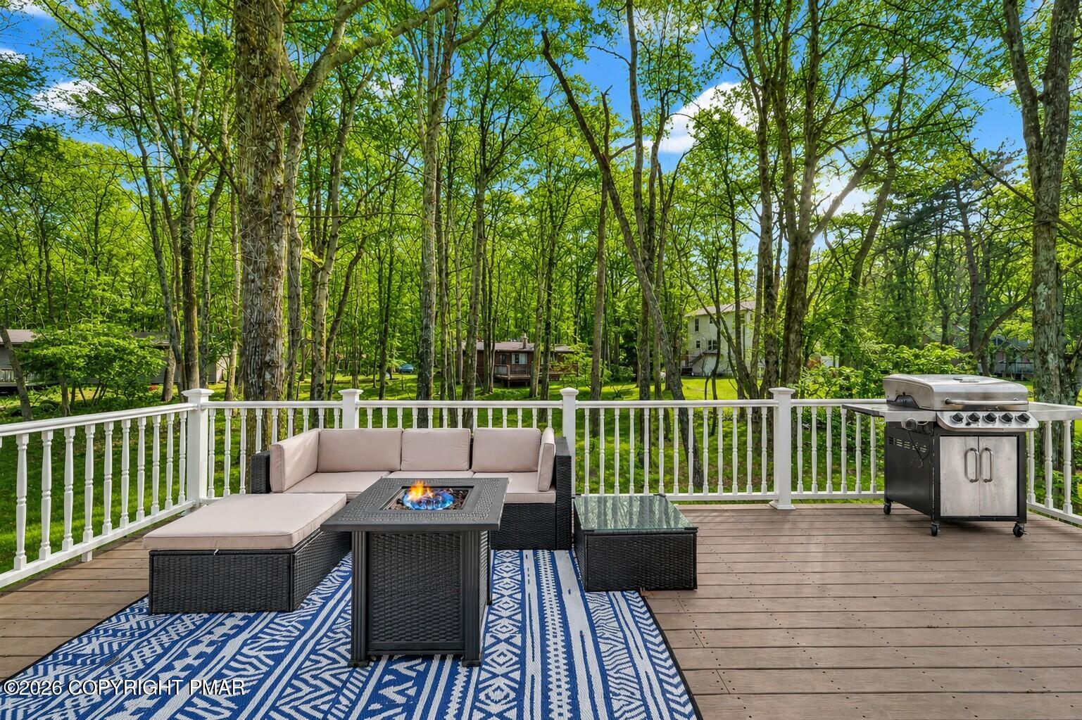 18 New Birch Street Property Photo 19