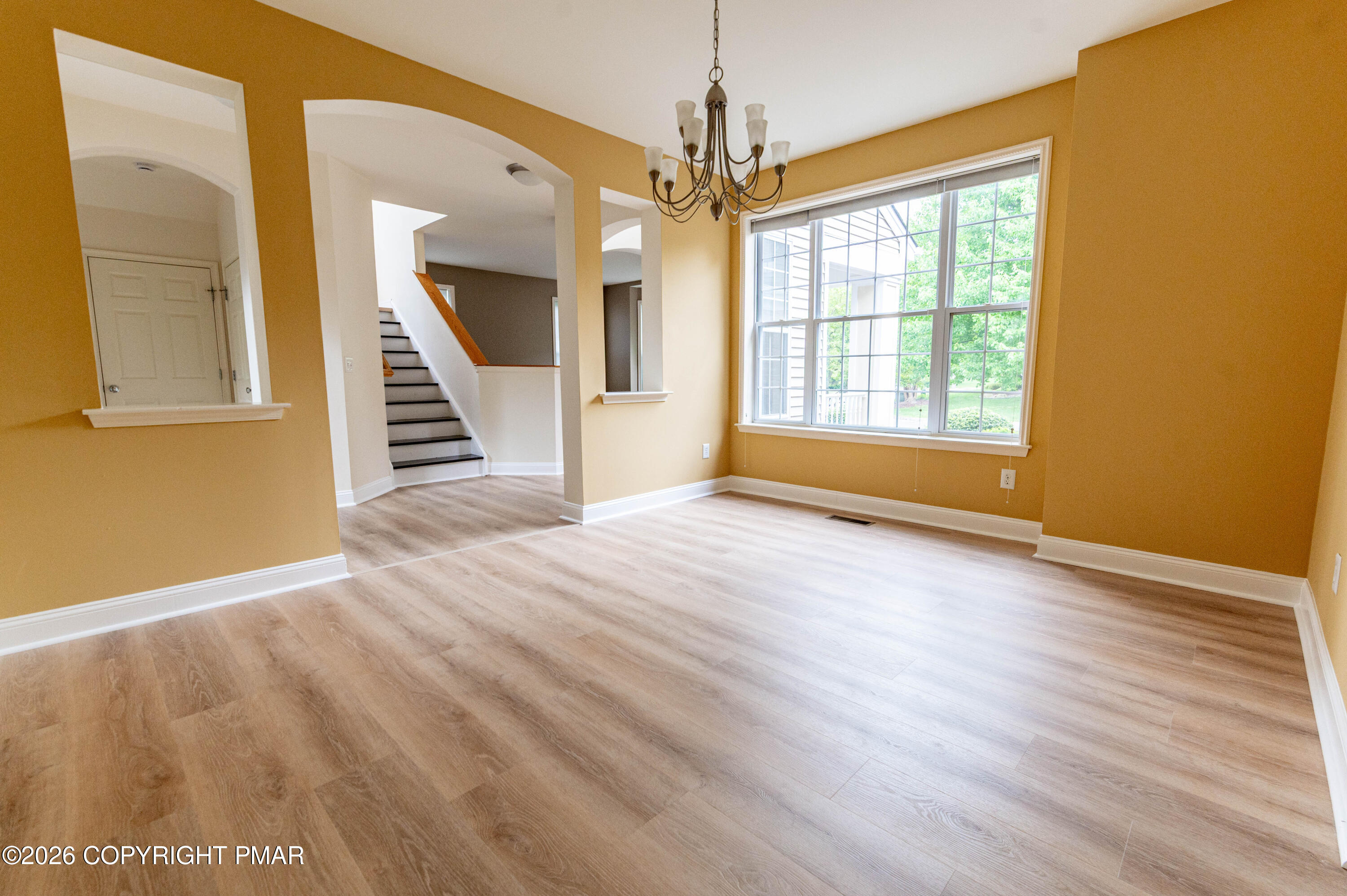 780 Ramblewood Drive Property Photo 11