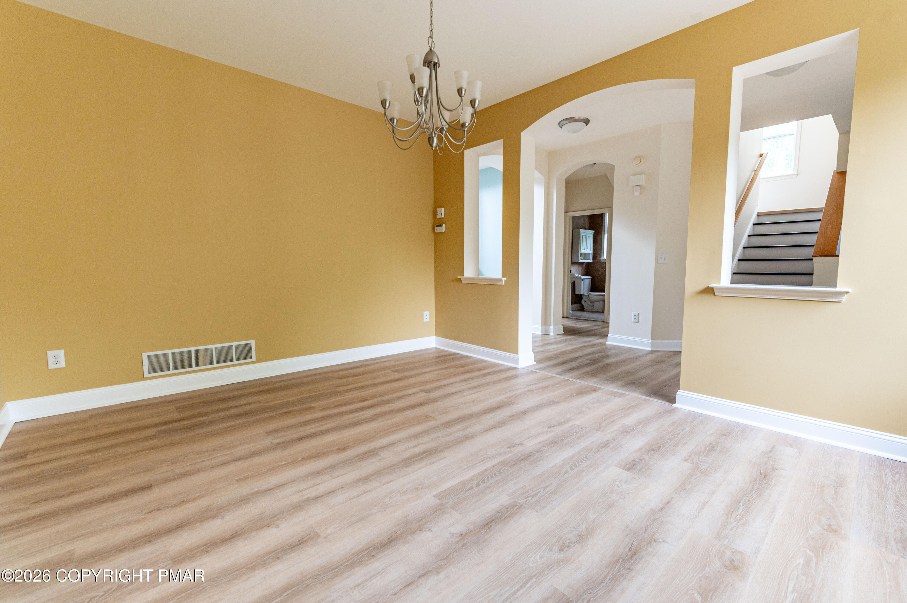 780 Ramblewood Drive Property Photo 12