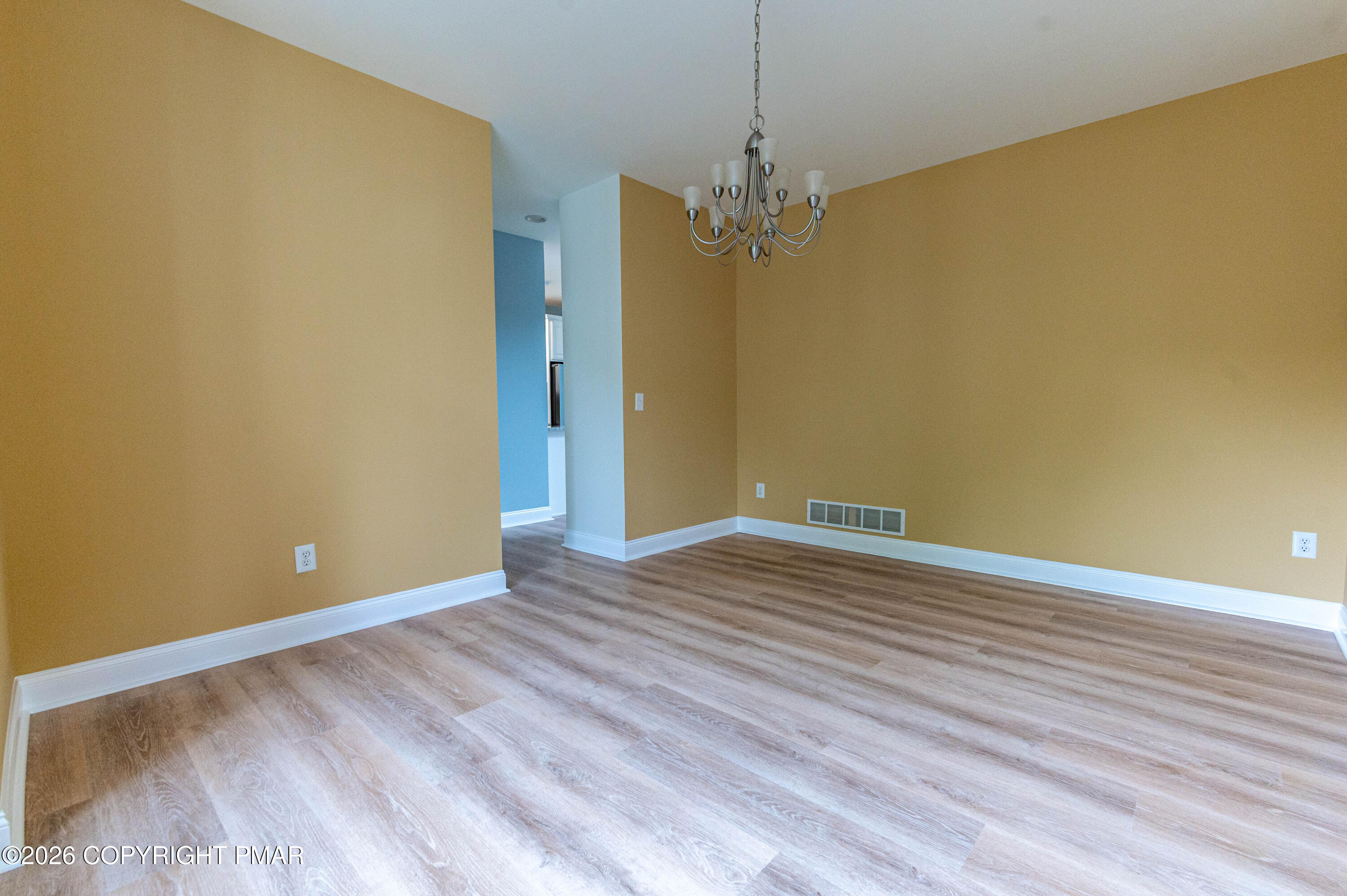 780 Ramblewood Drive Property Photo 14