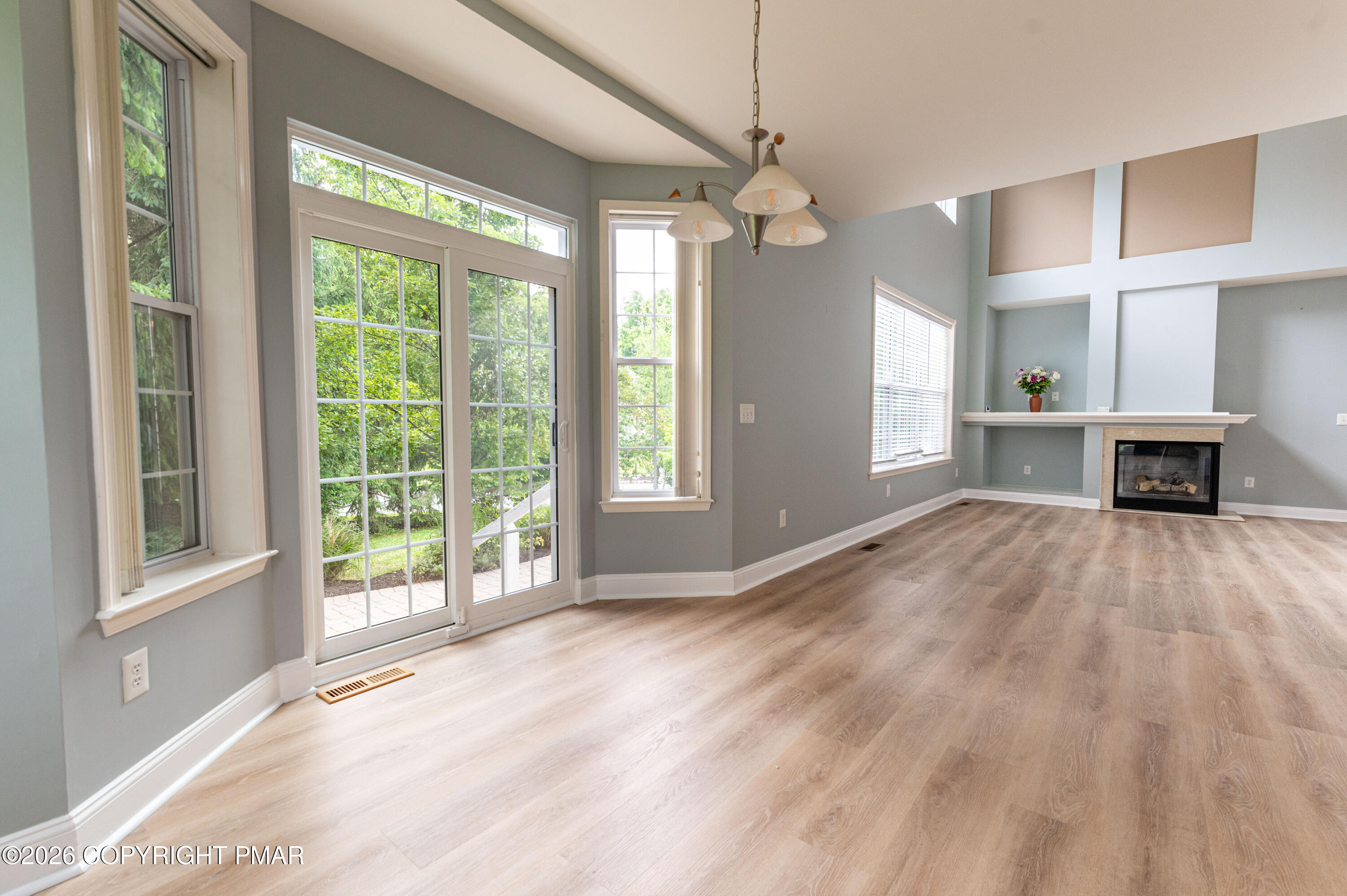 780 Ramblewood Drive Property Photo 23