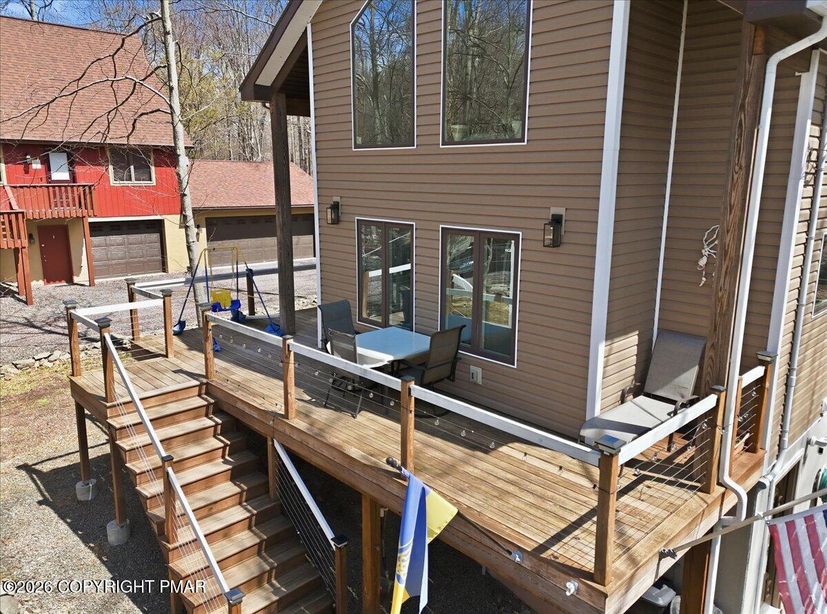 1053 Boathouse Road Property Photo 9