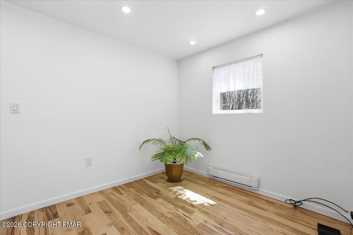 1053 Boathouse Road Property Photo 21