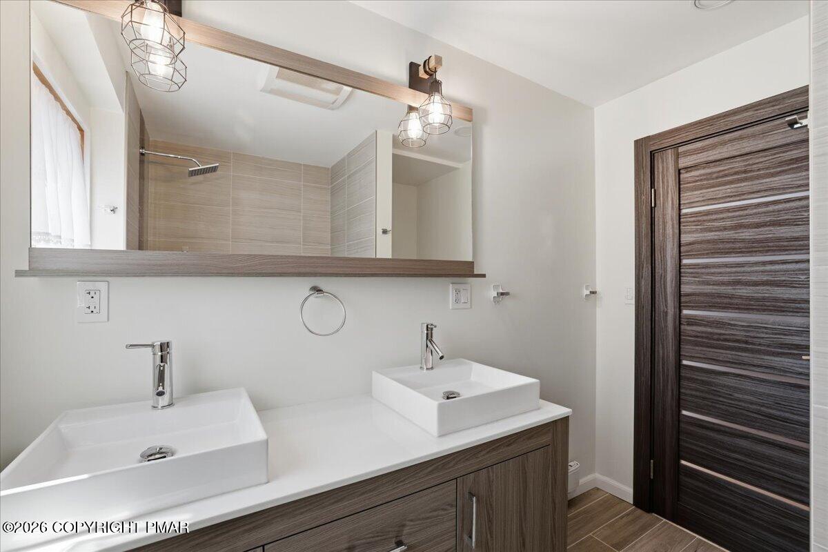 1053 Boathouse Road Property Photo 40