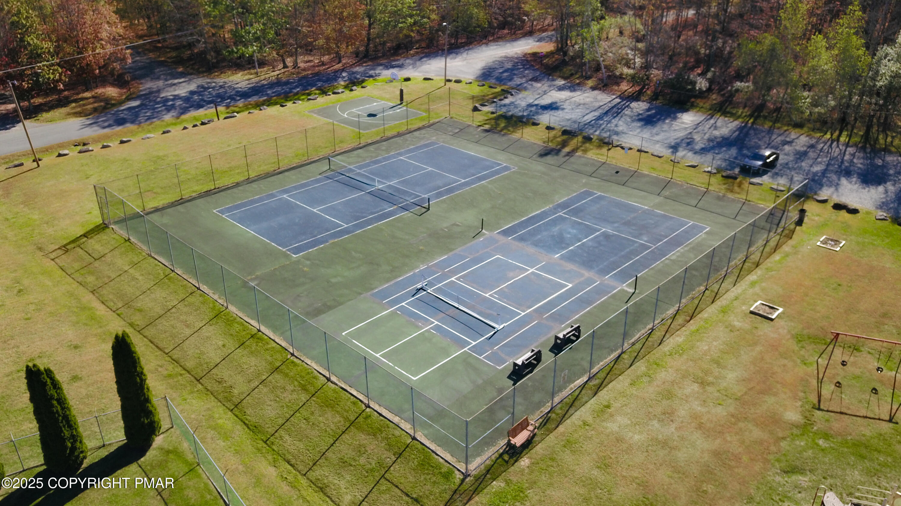 Cygnus Road Property Photo 19