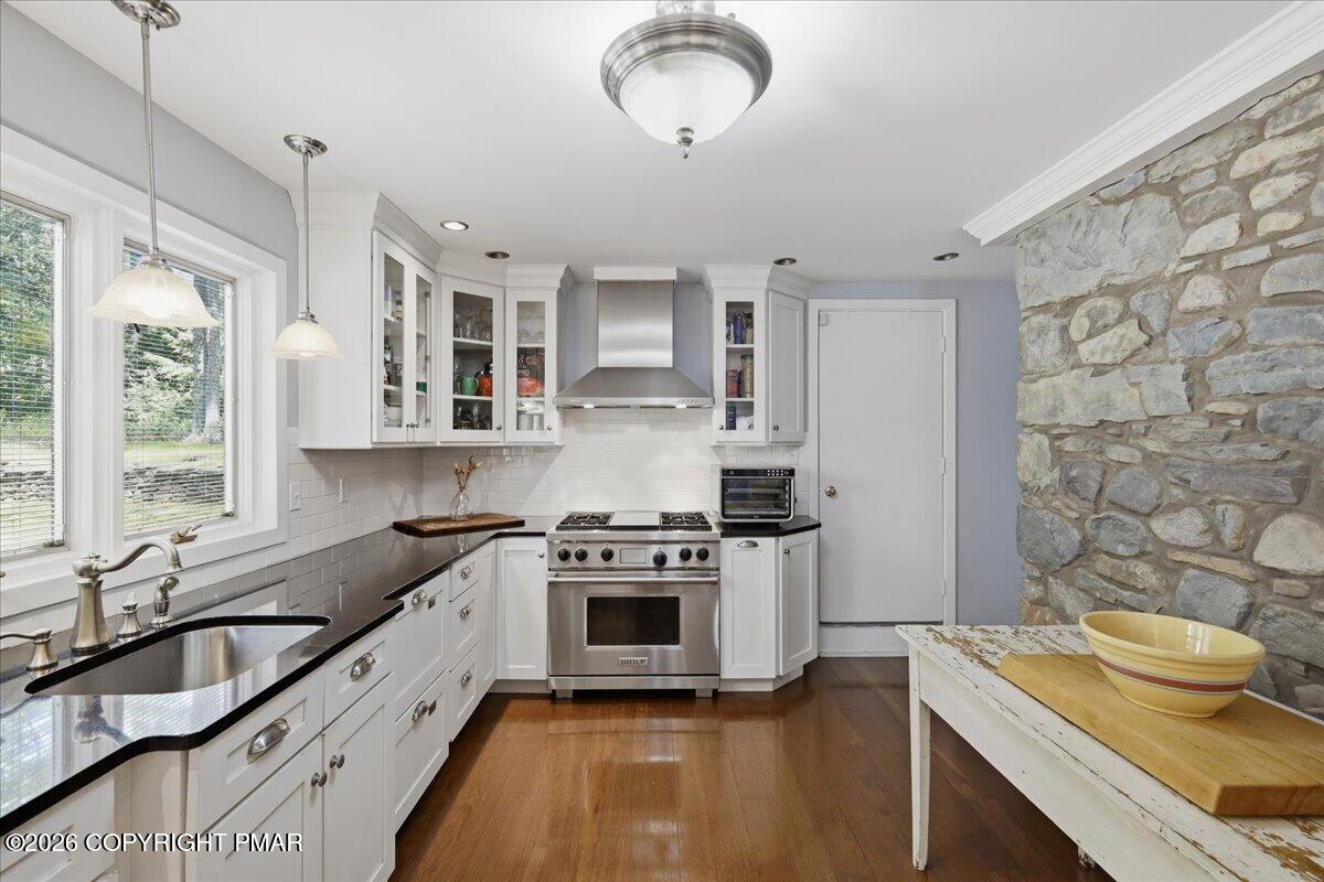 119 Falls Drive Property Photo 18
