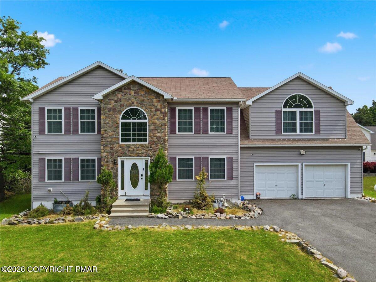 1091 Clover Road Property Photo 1