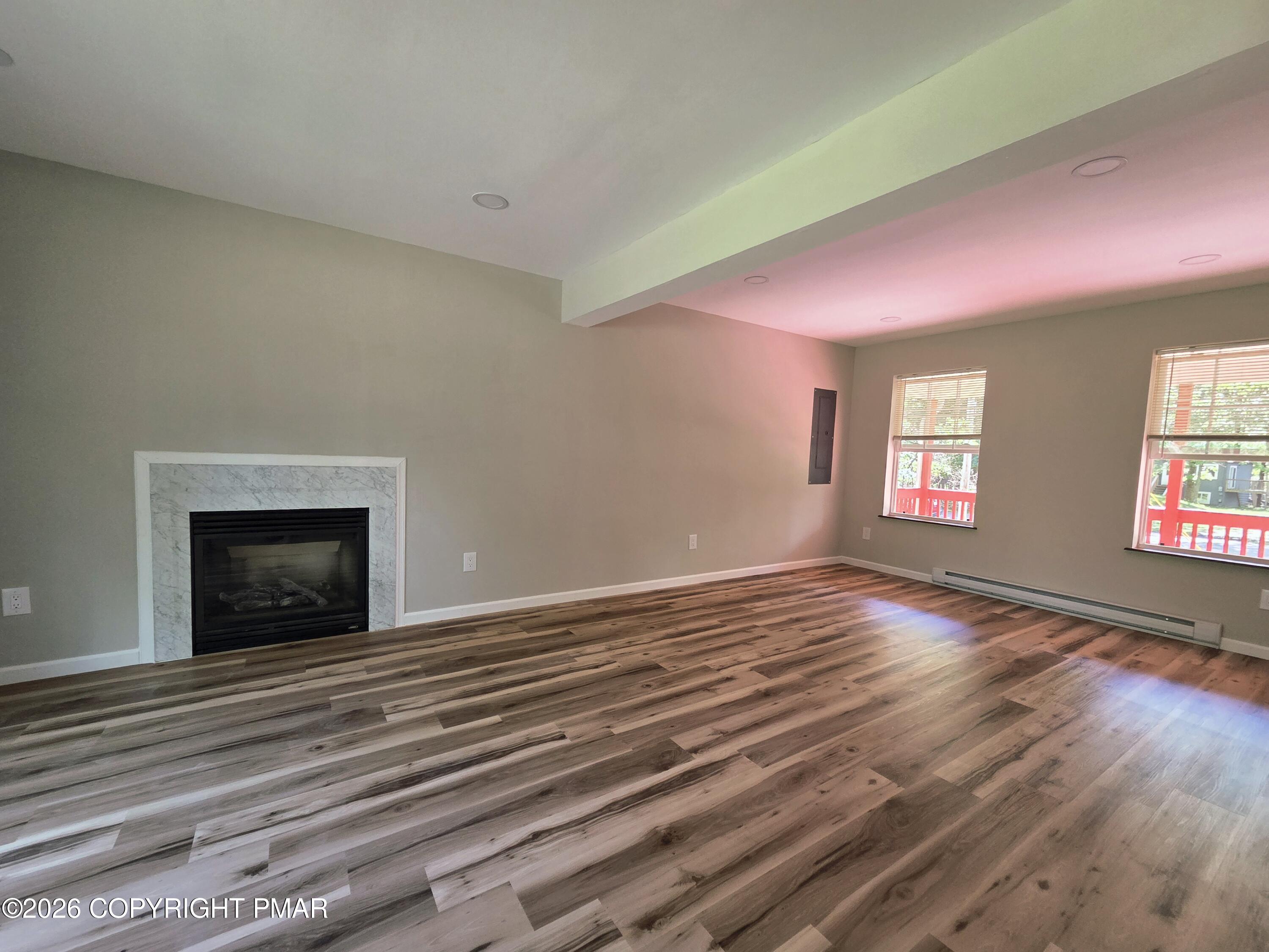 2149 Valley View Drive Property Photo 4