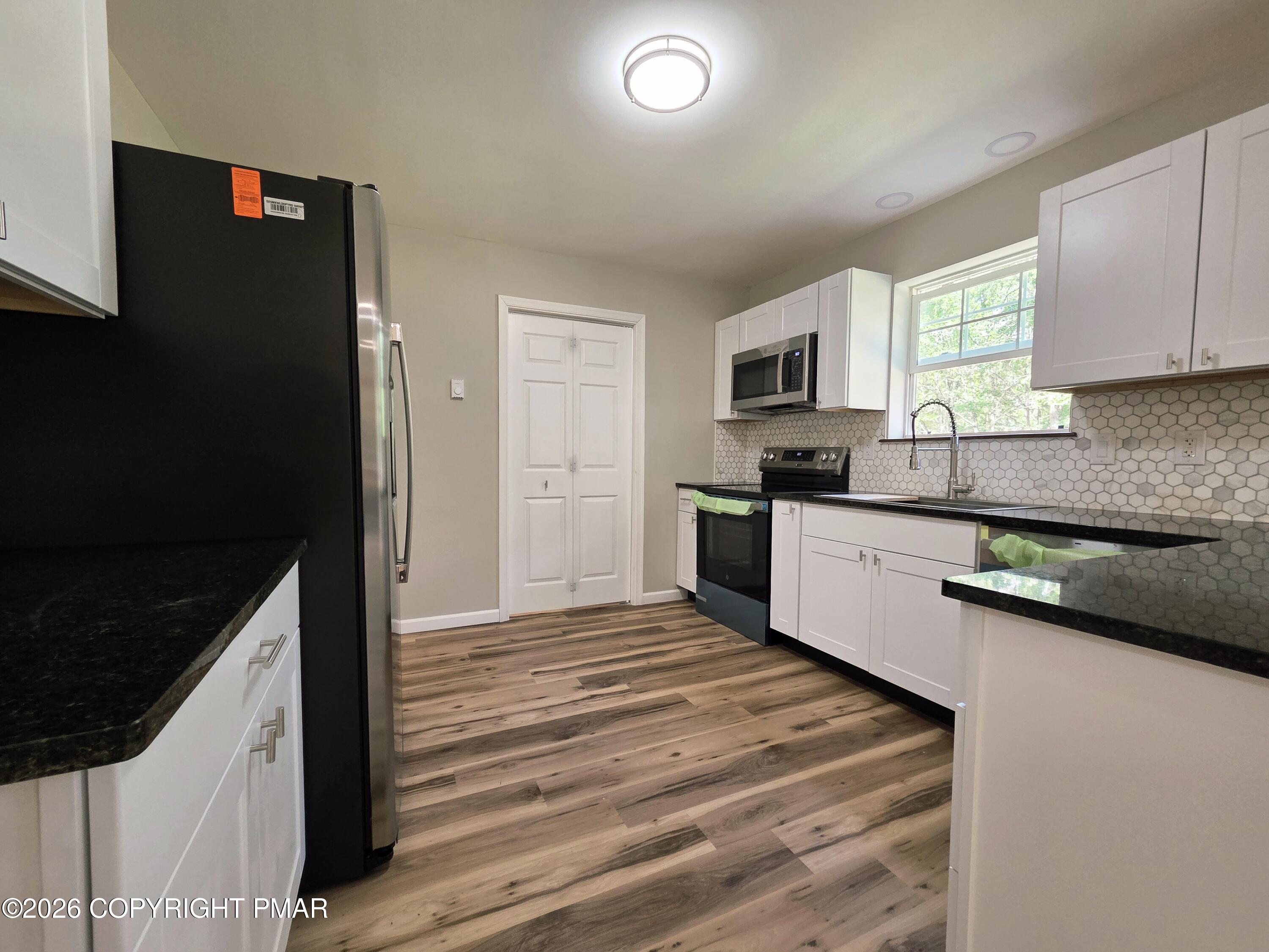 2149 Valley View Drive Property Photo 6