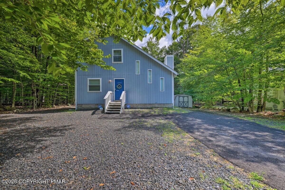 9253 Westwood Drive Property Photo 1