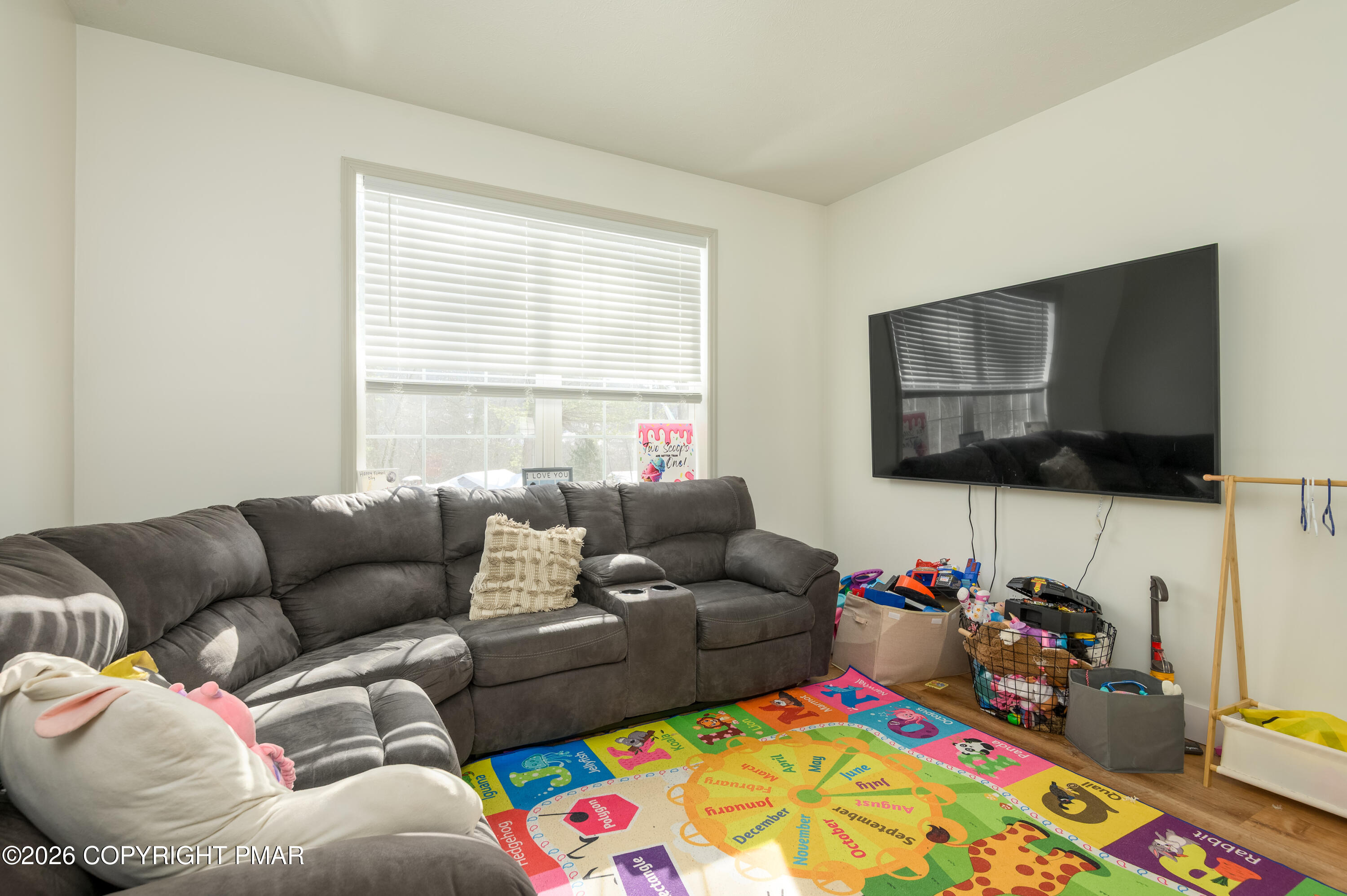 2115 Hemlock Lane Property Photo 12