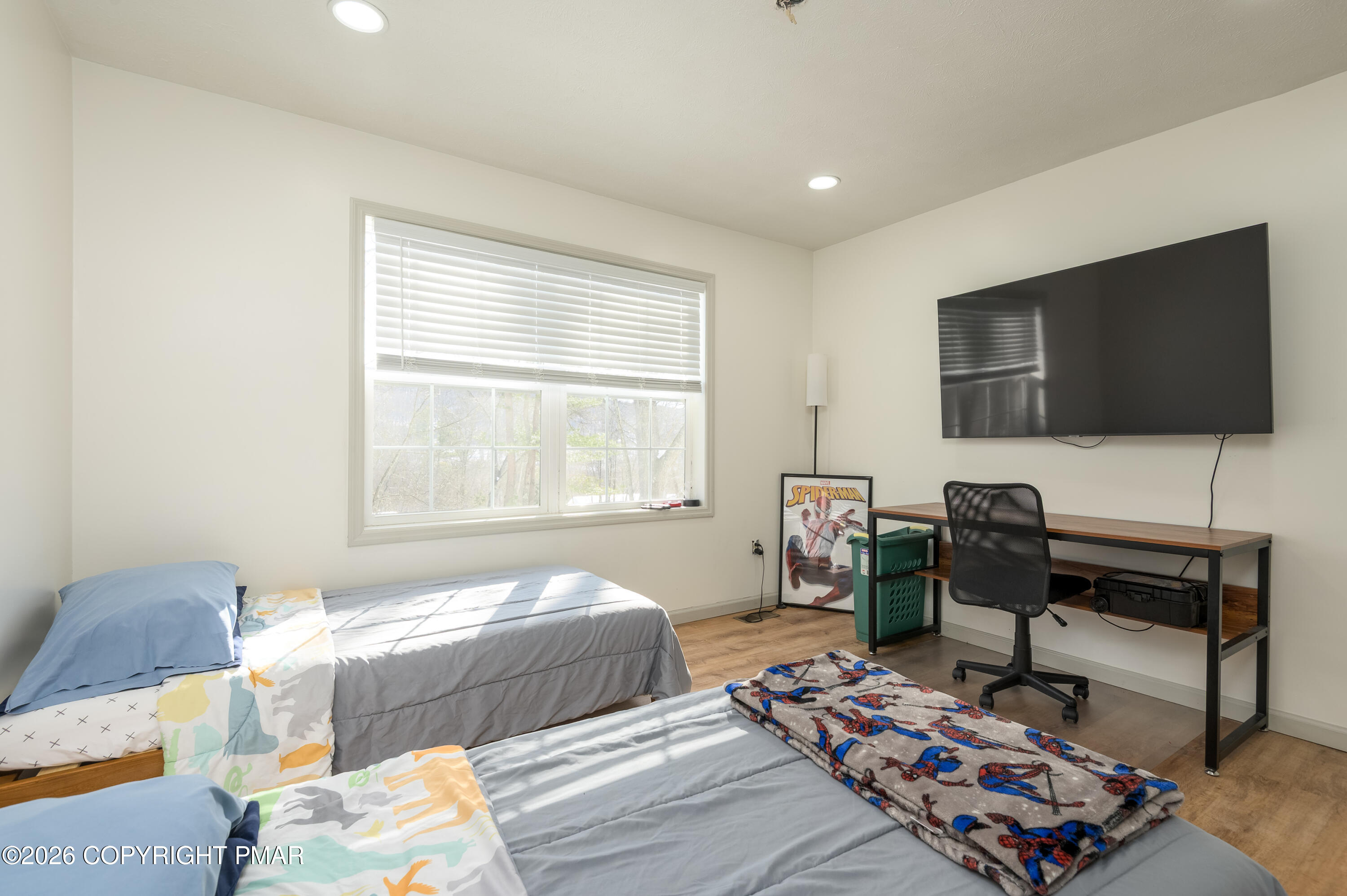 2115 Hemlock Lane Property Photo 17