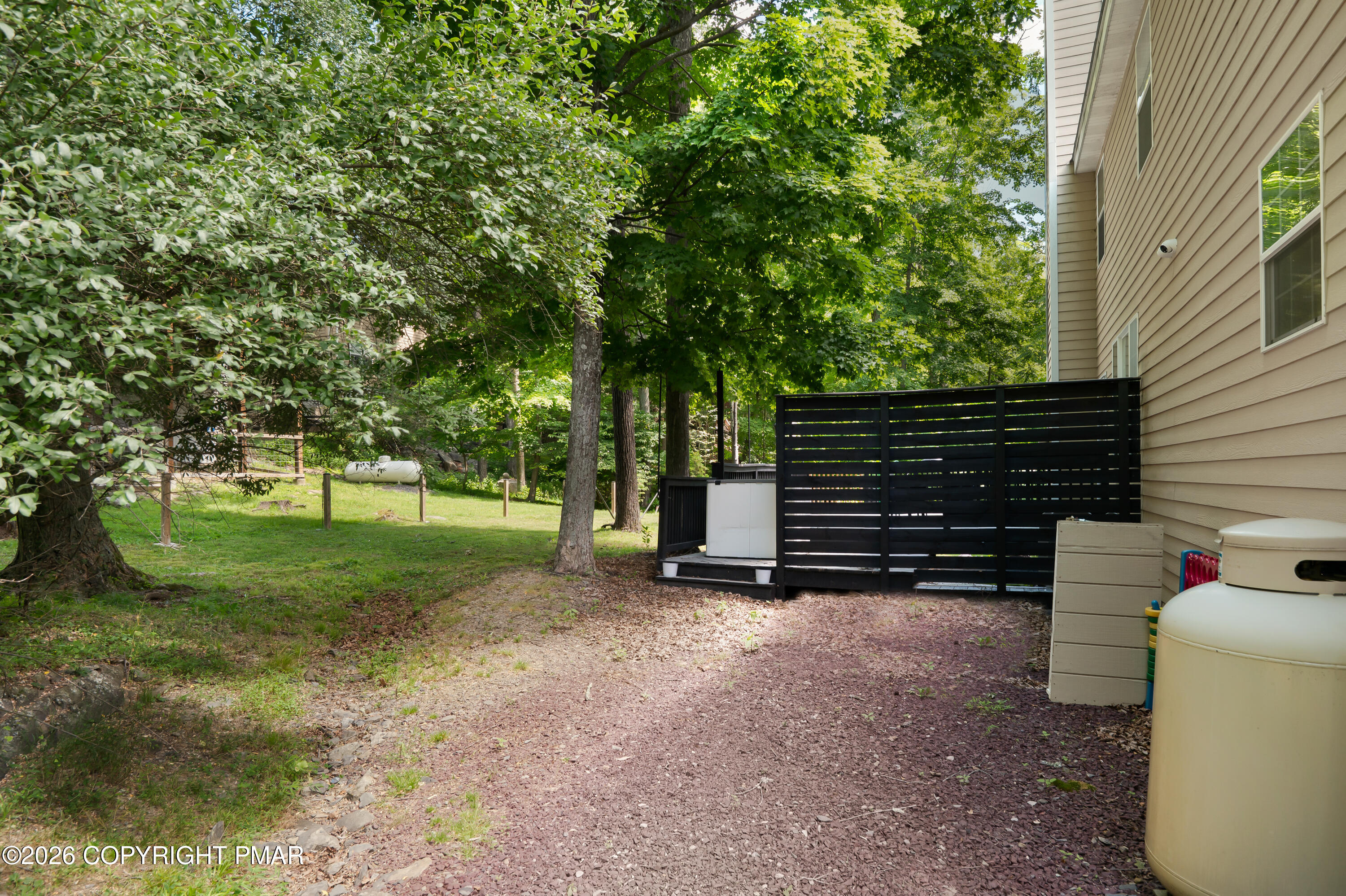 2115 Hemlock Lane Property Photo 42