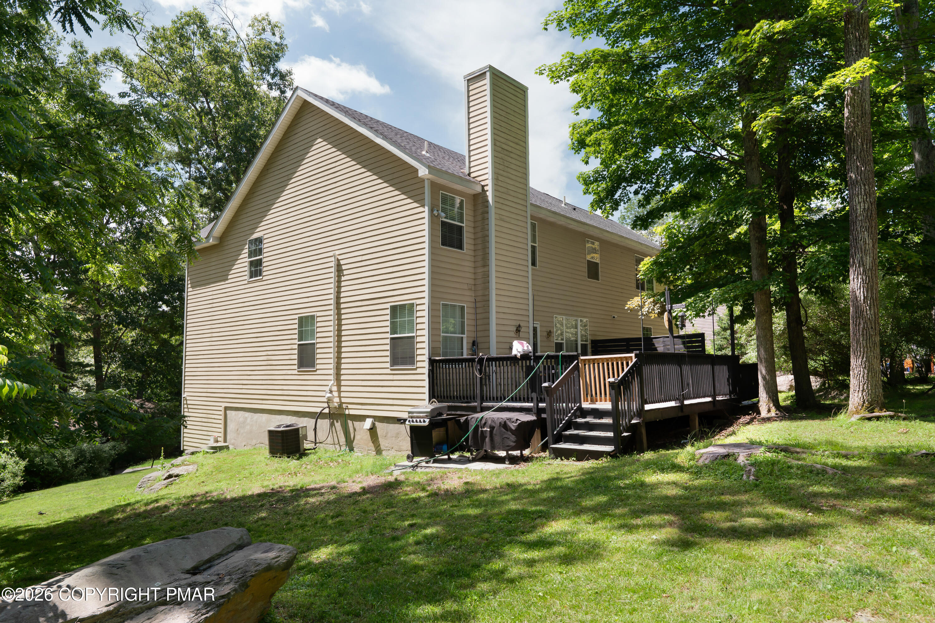 2115 Hemlock Lane Property Photo 44