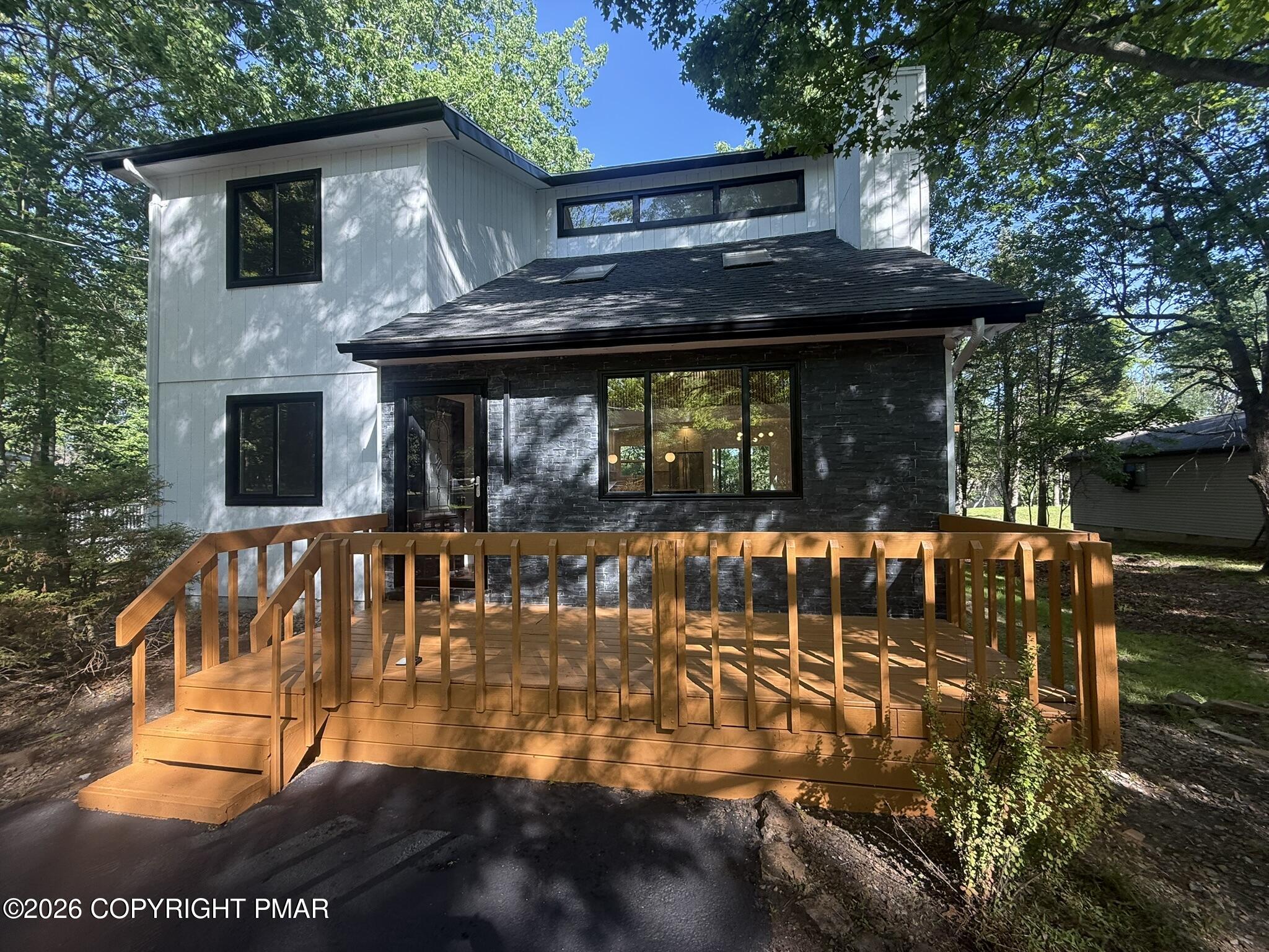 479 Towamensing Trail Property Photo 14