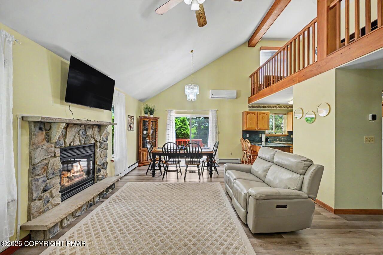 211 Nadine Boulevard Property Photo 21
