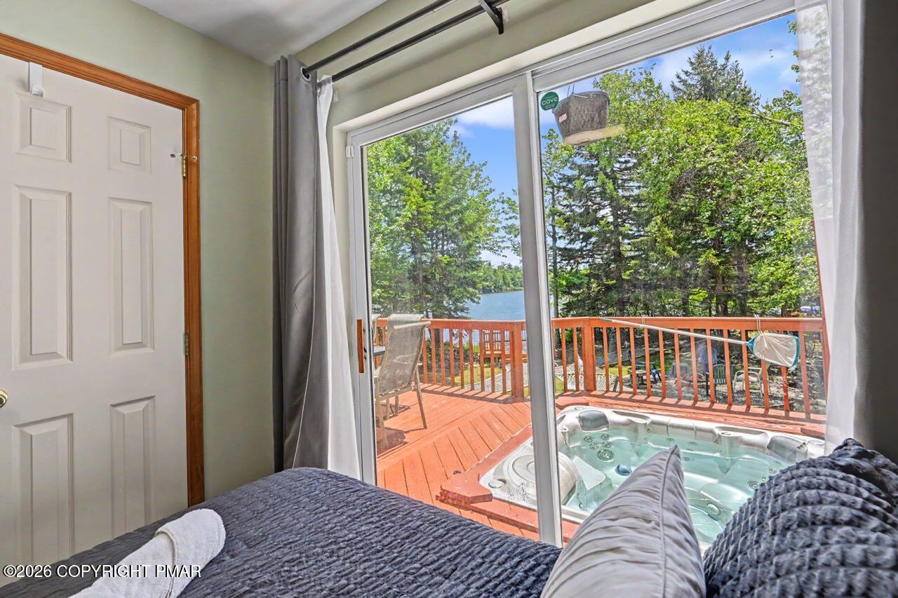 211 Nadine Boulevard Property Photo 42