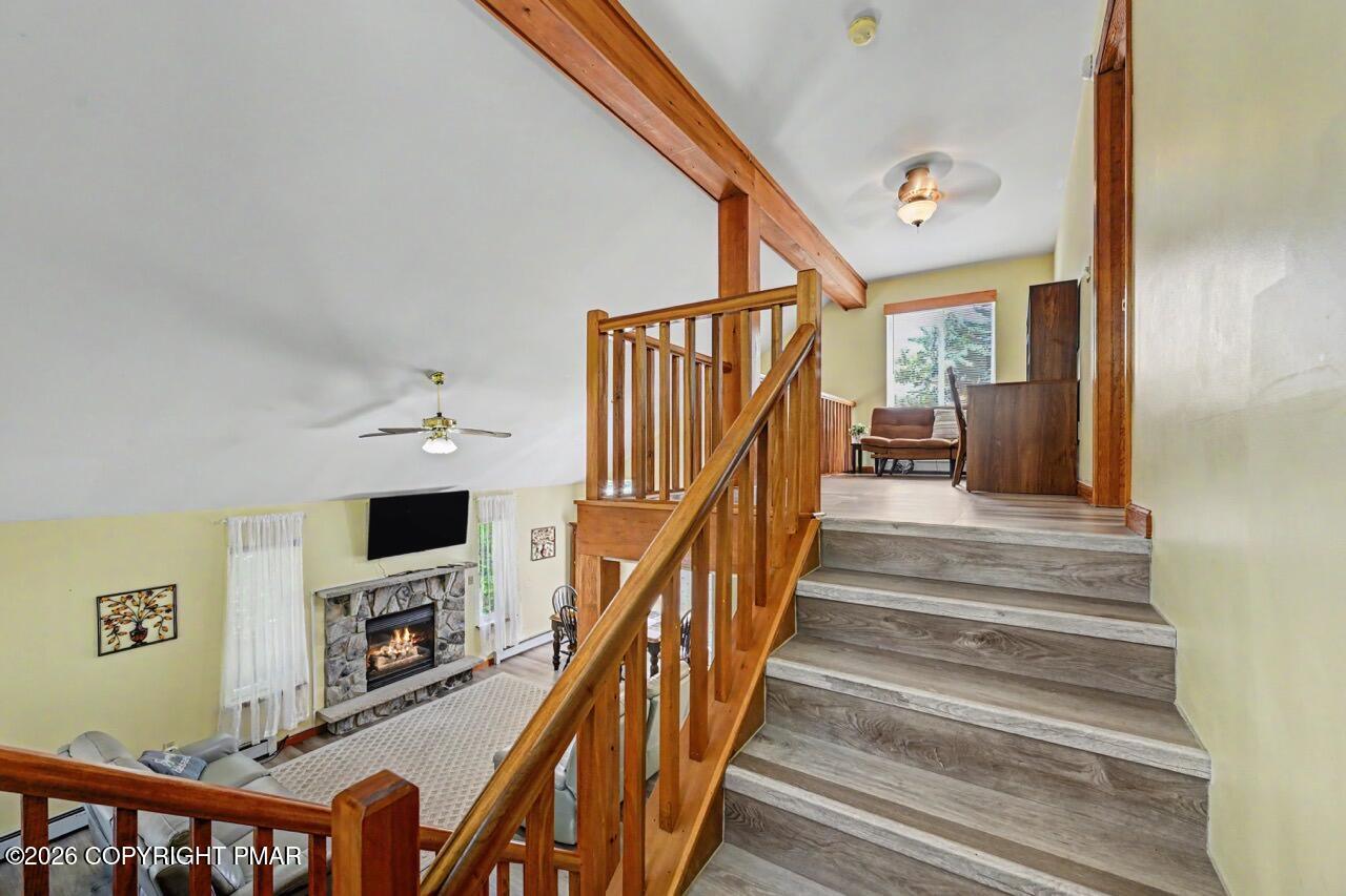 211 Nadine Boulevard Property Photo 45