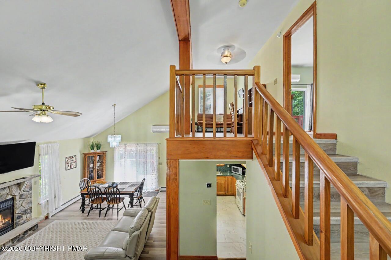 211 Nadine Boulevard Property Photo 64