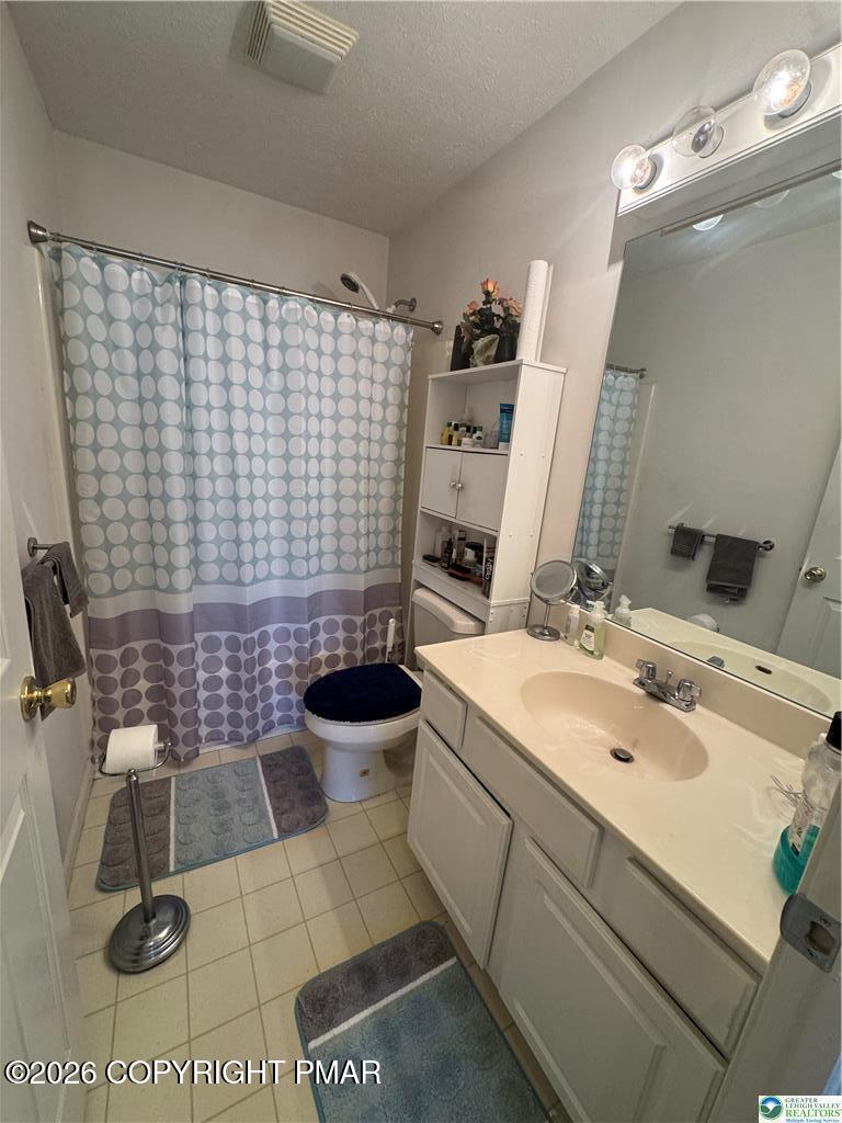 2742 Long Pond Road Property Photo 33