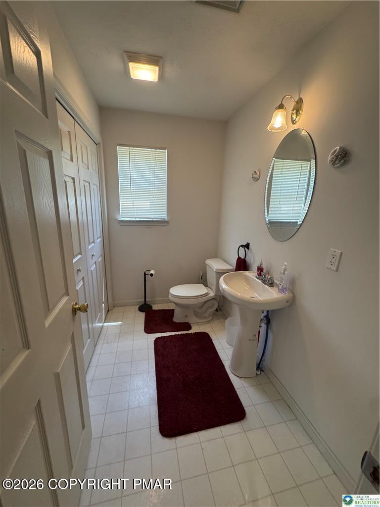 2742 Long Pond Road Property Photo 44