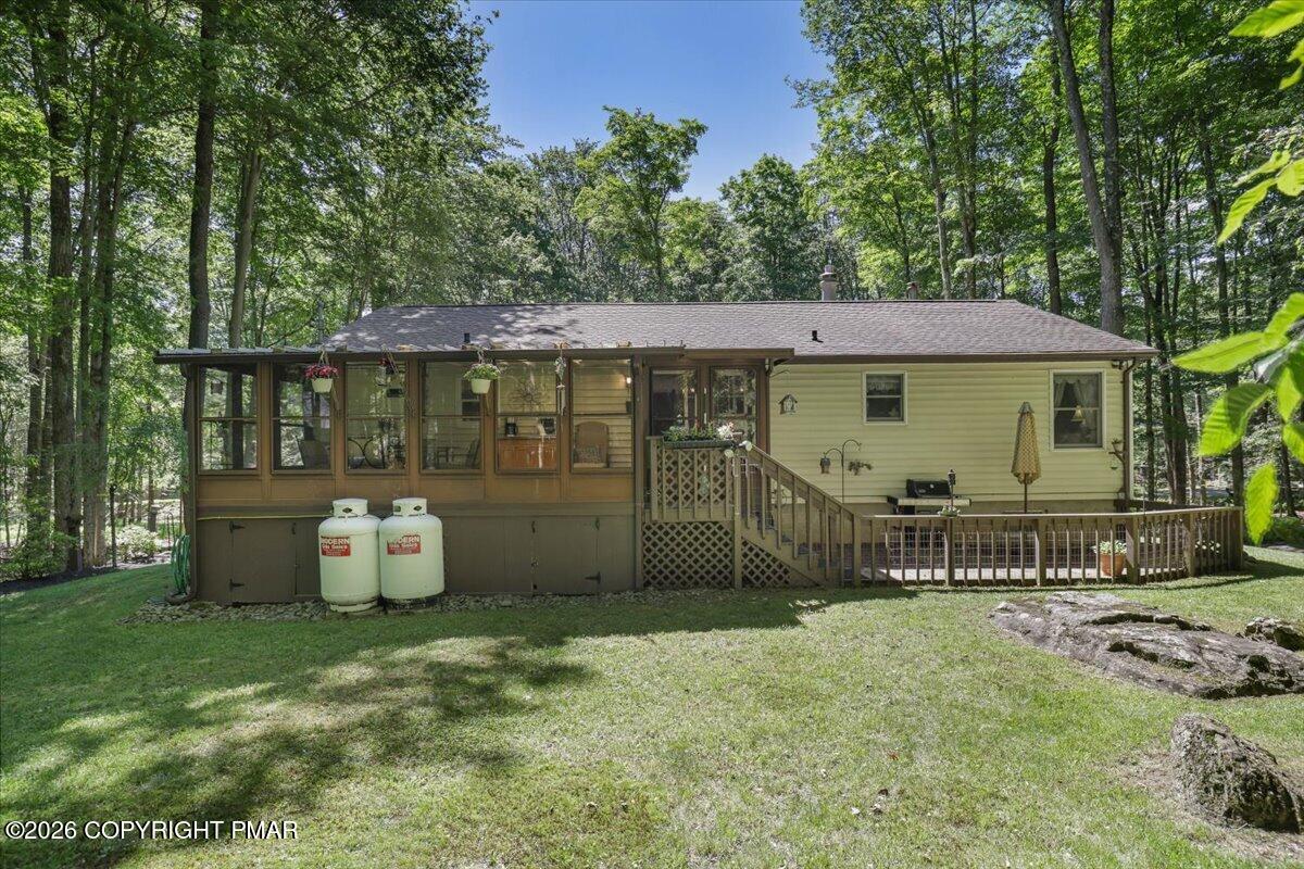137 Outer Drive Property Photo 8