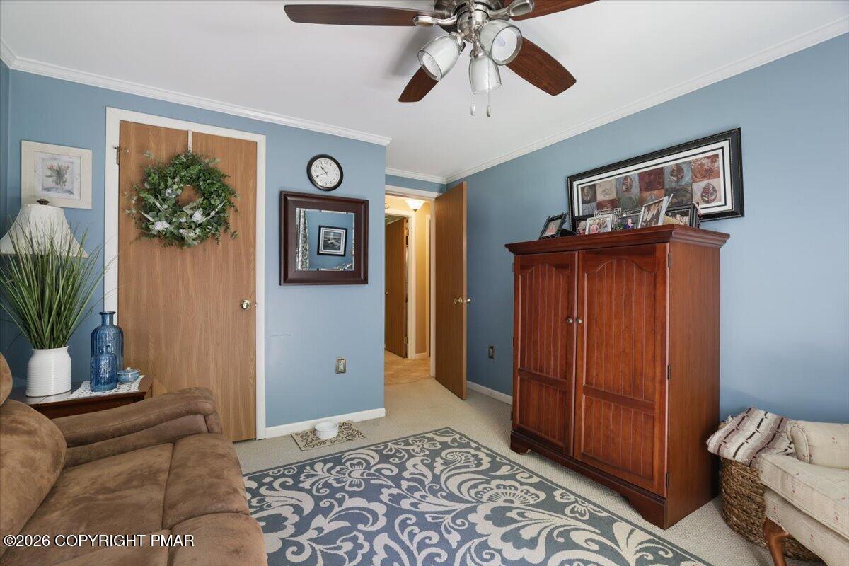 137 Outer Drive Property Photo 19