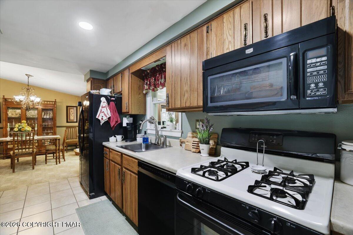 137 Outer Drive Property Photo 26