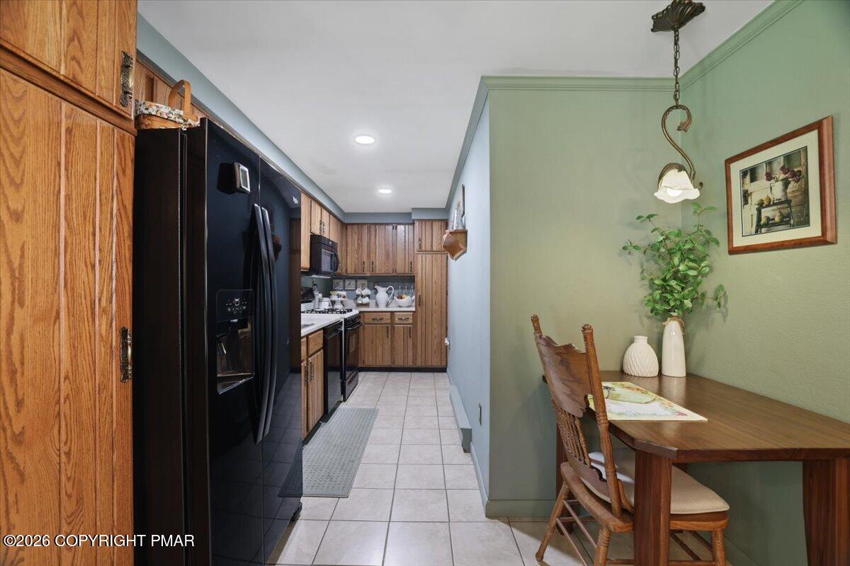 137 Outer Drive Property Photo 29