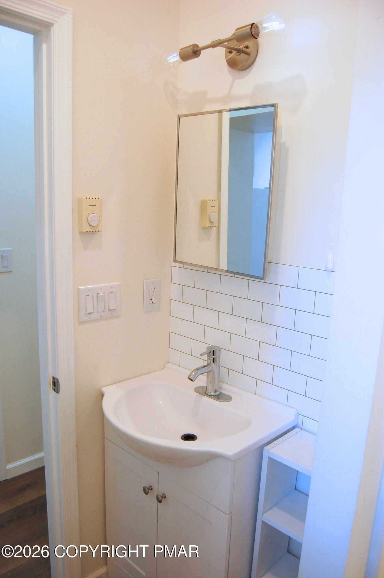 717 Main Street Property Photo 12