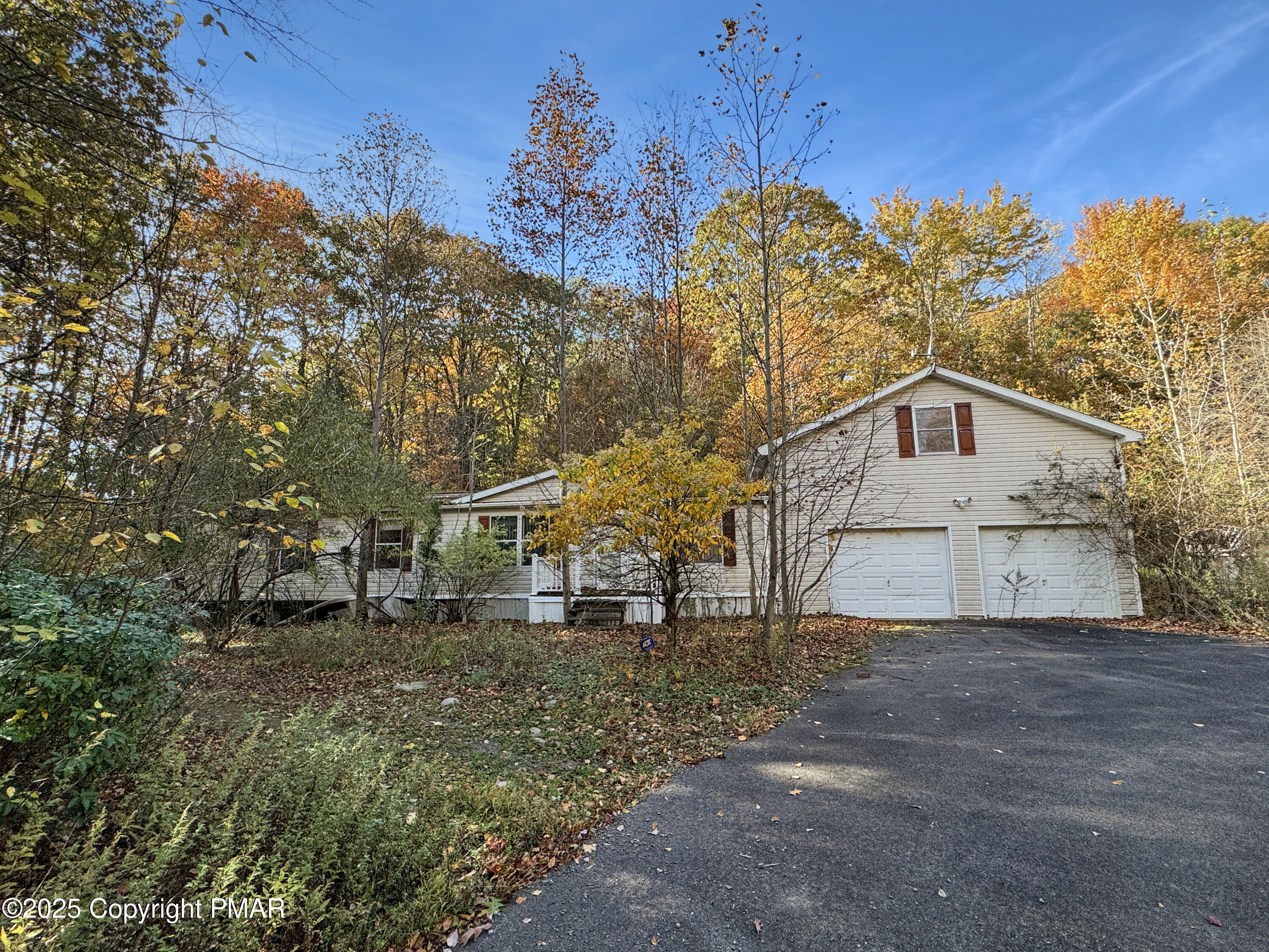 228 Victory Lane Property Photo 1