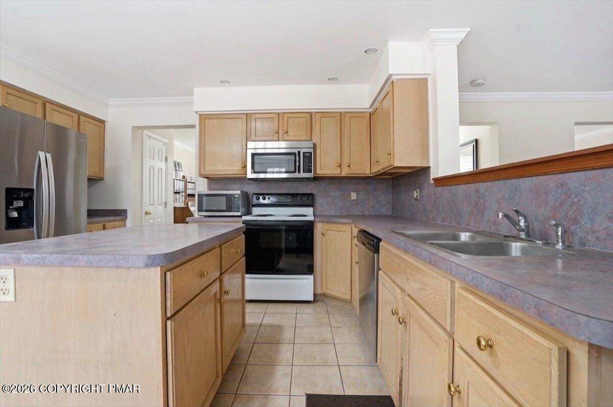 1025 Juno Drive Property Photo 21