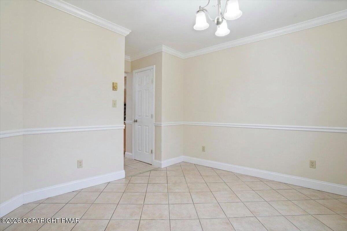 1025 Juno Drive Property Photo 25