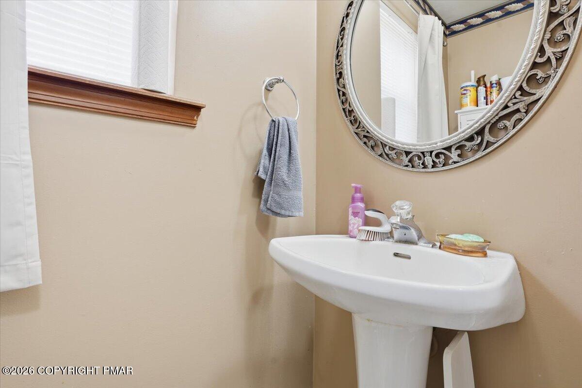 1025 Juno Drive Property Photo 30