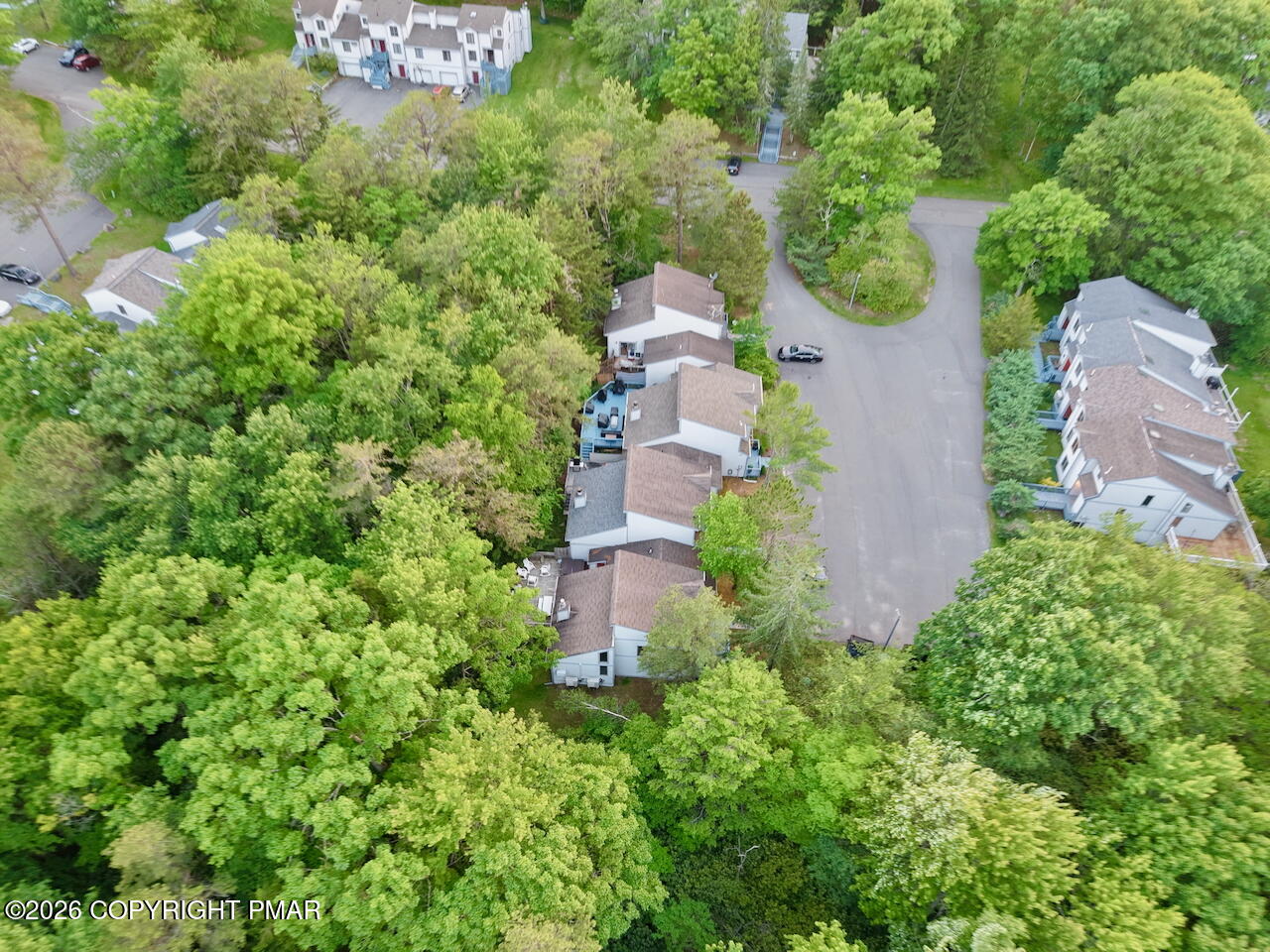 10 Lennon Circle Property Photo 16