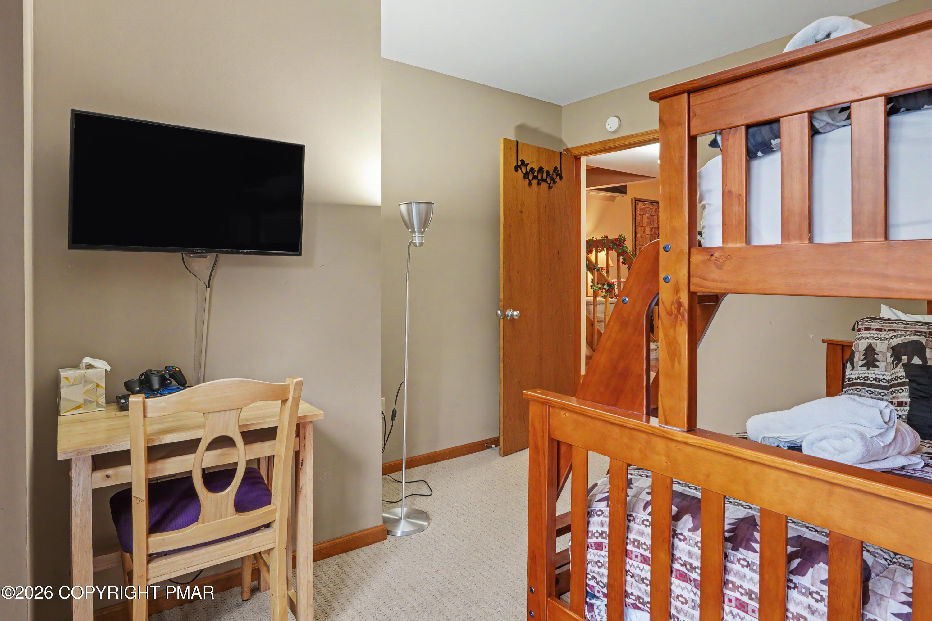 10 Lennon Circle Property Photo 20