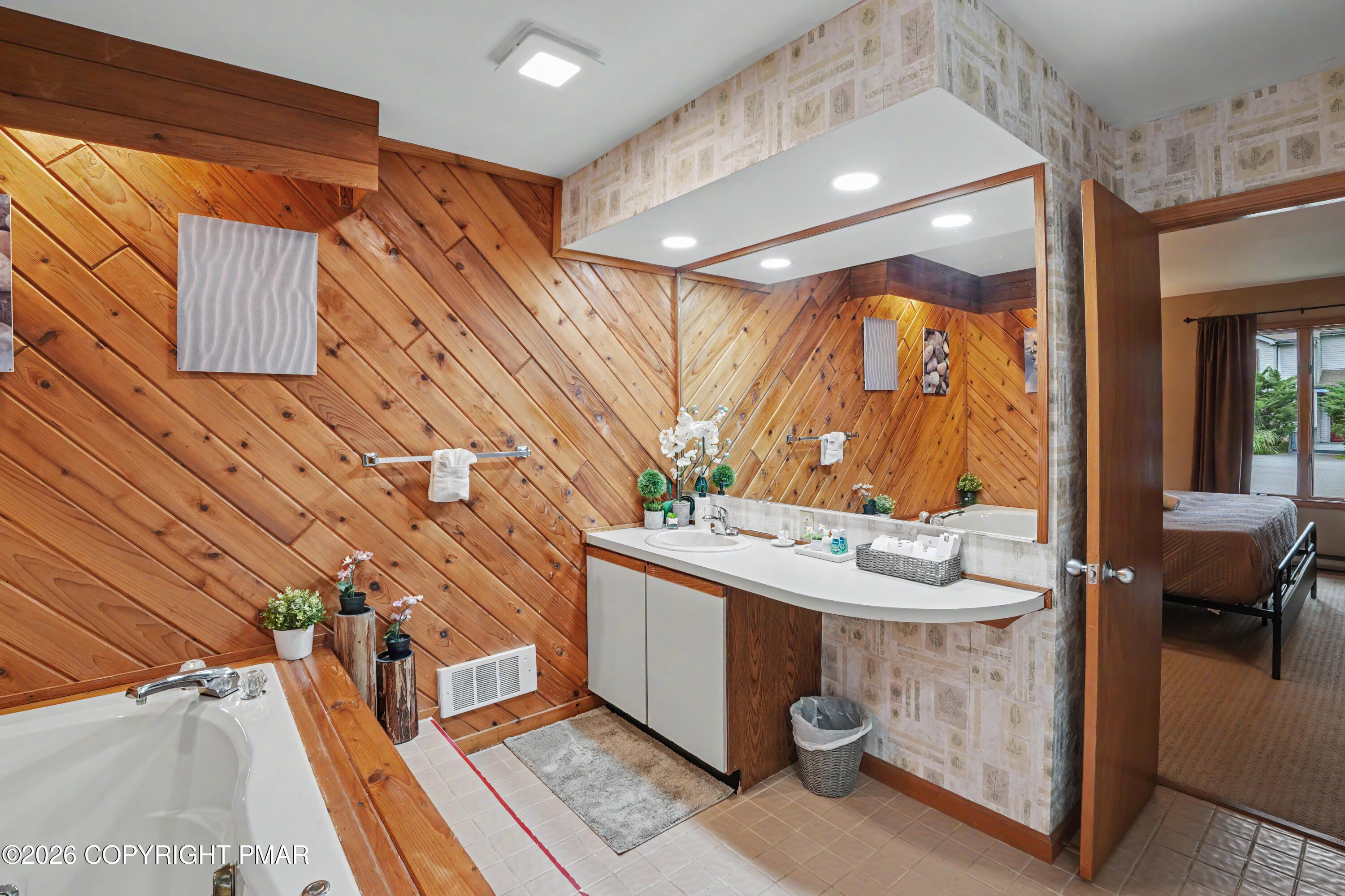 10 Lennon Circle Property Photo 23