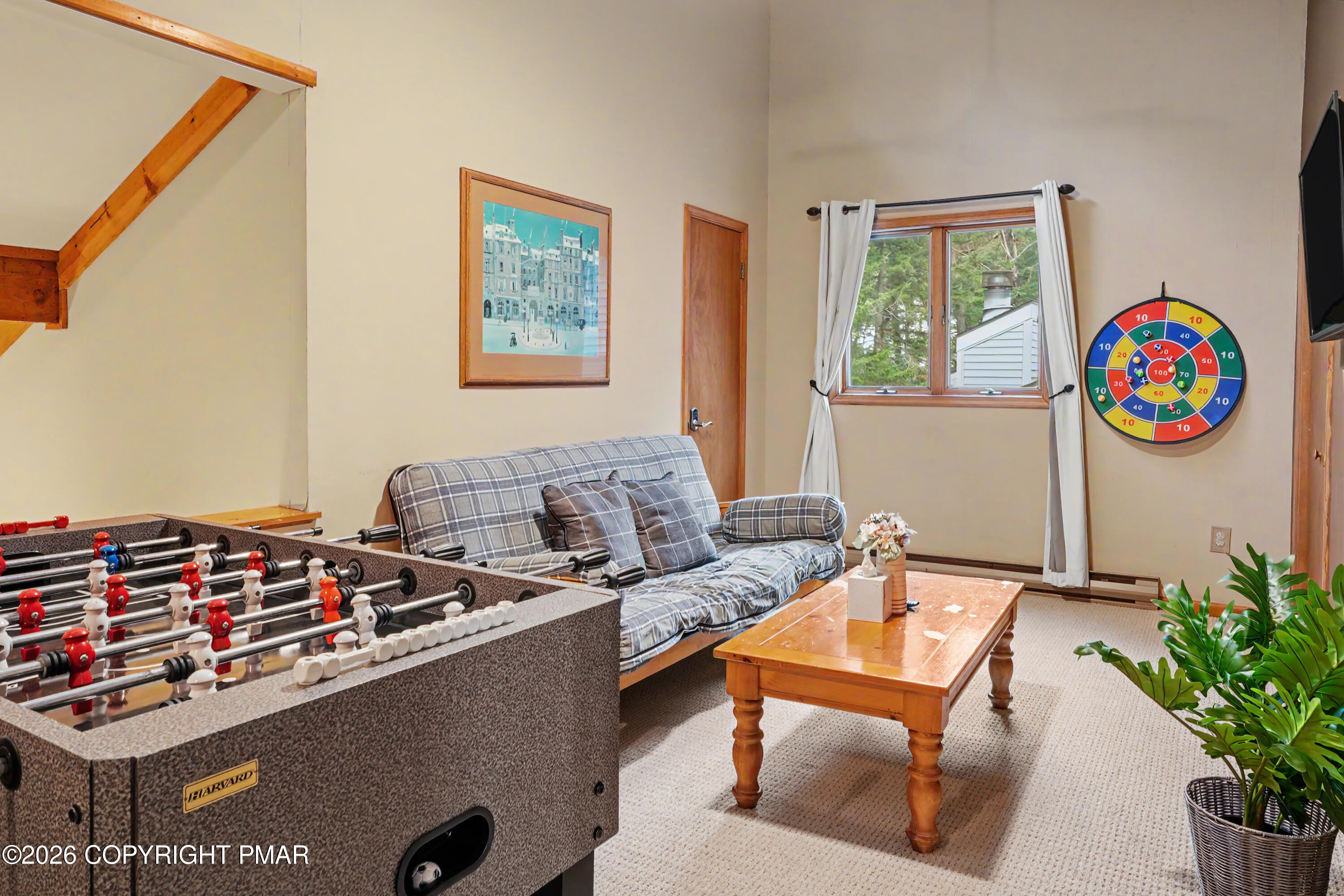10 Lennon Circle Property Photo 36
