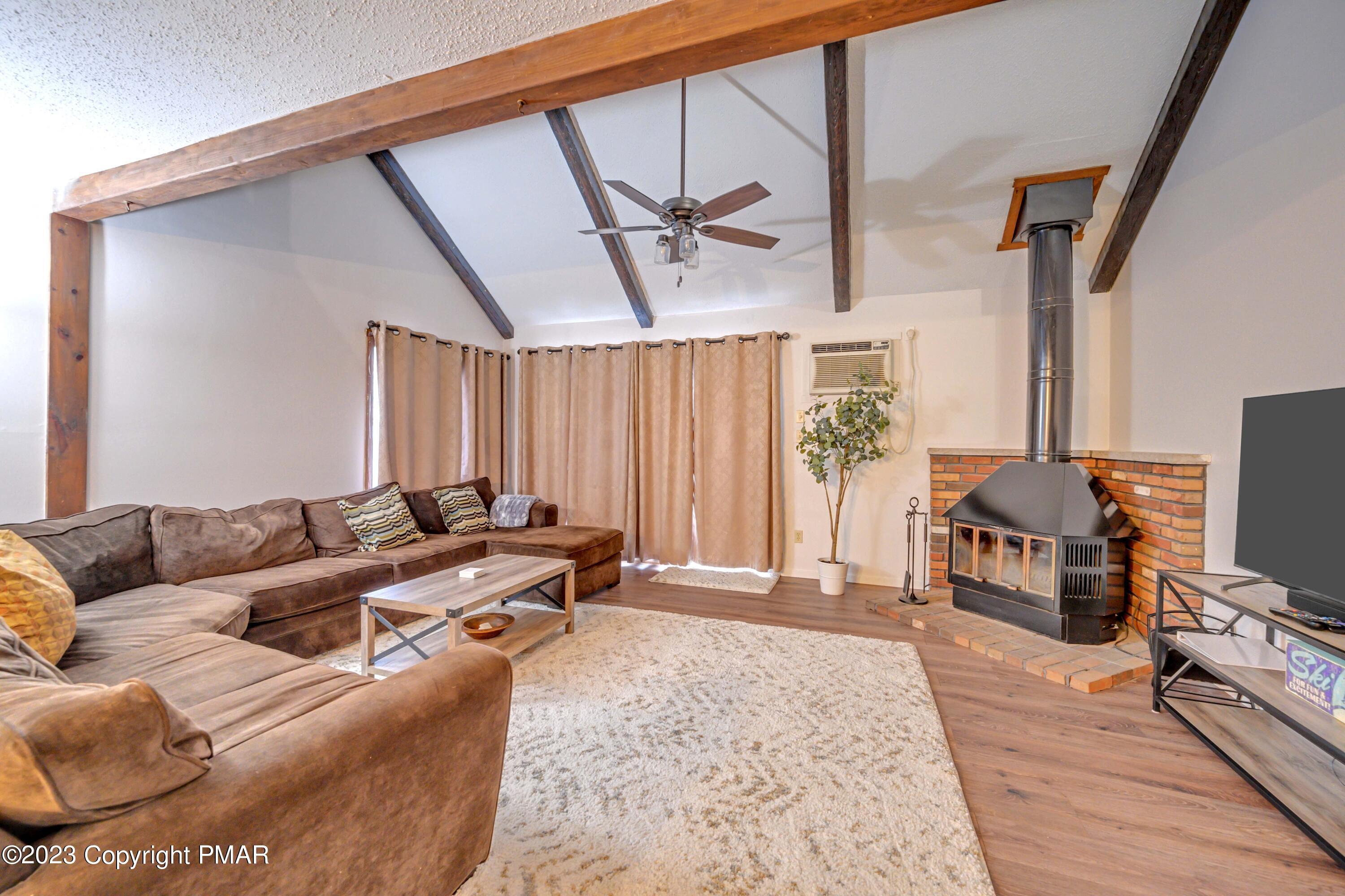 244 High Pass Way Property Photo 8