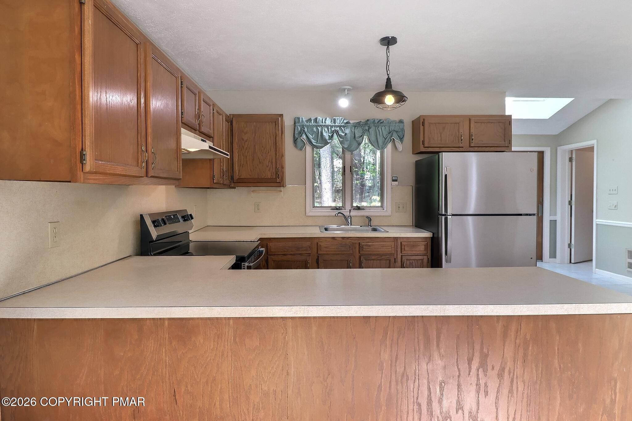 621 Glen Circle Drive Property Photo 9