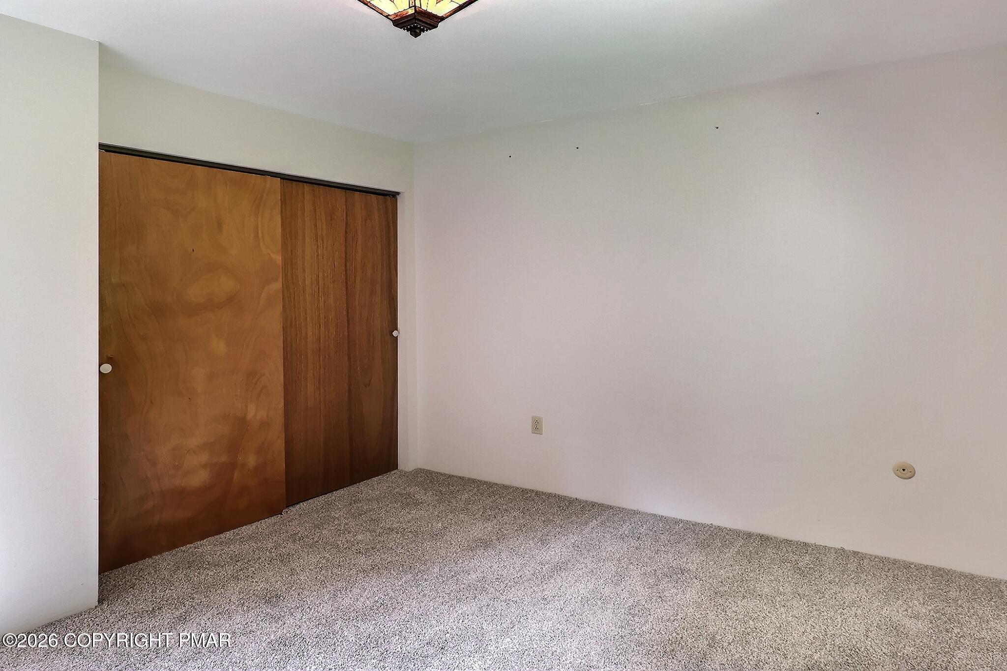 621 Glen Circle Drive Property Photo 31