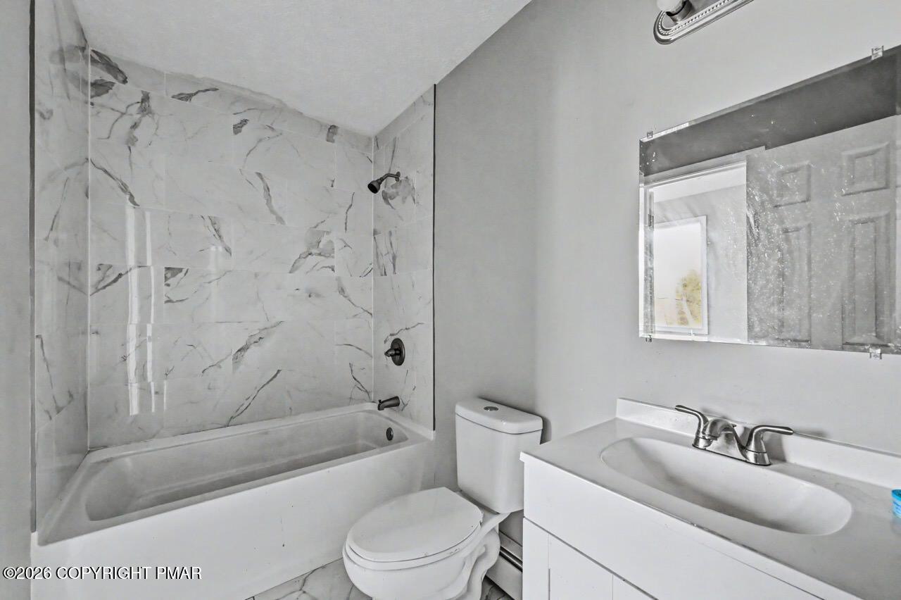 240 Powderhorn Road Property Photo 19