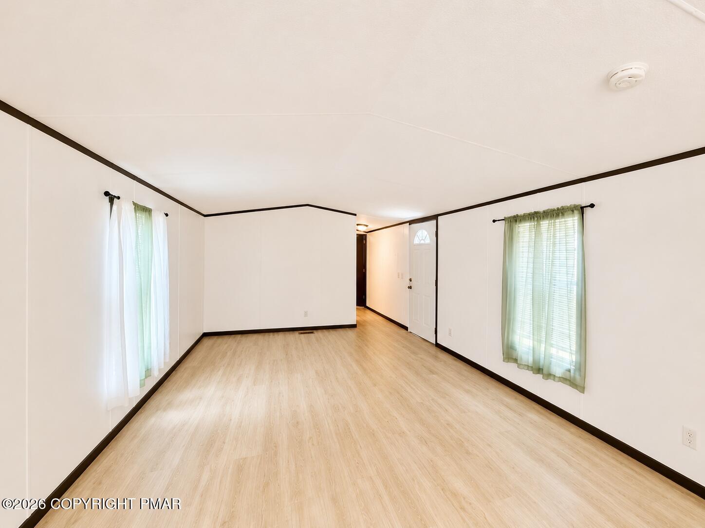 185 Bartion Court # 4 Property Photo 3