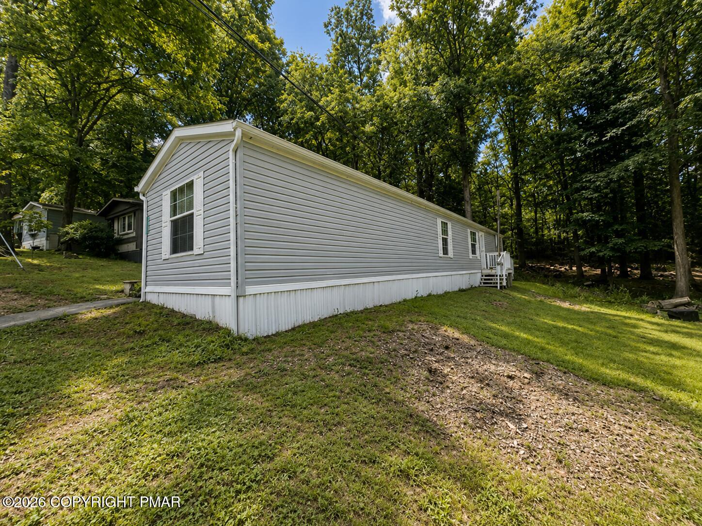 185 Bartion Court # 4 Property Photo 12