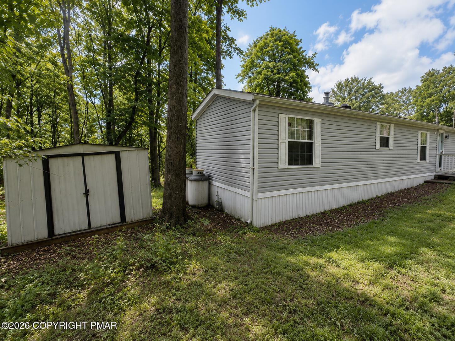185 Bartion Court # 4 Property Photo 13