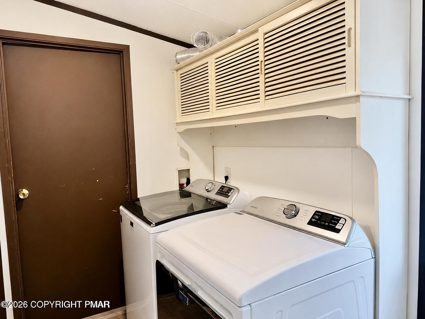 185 Bartion Court # 4 Property Photo 15