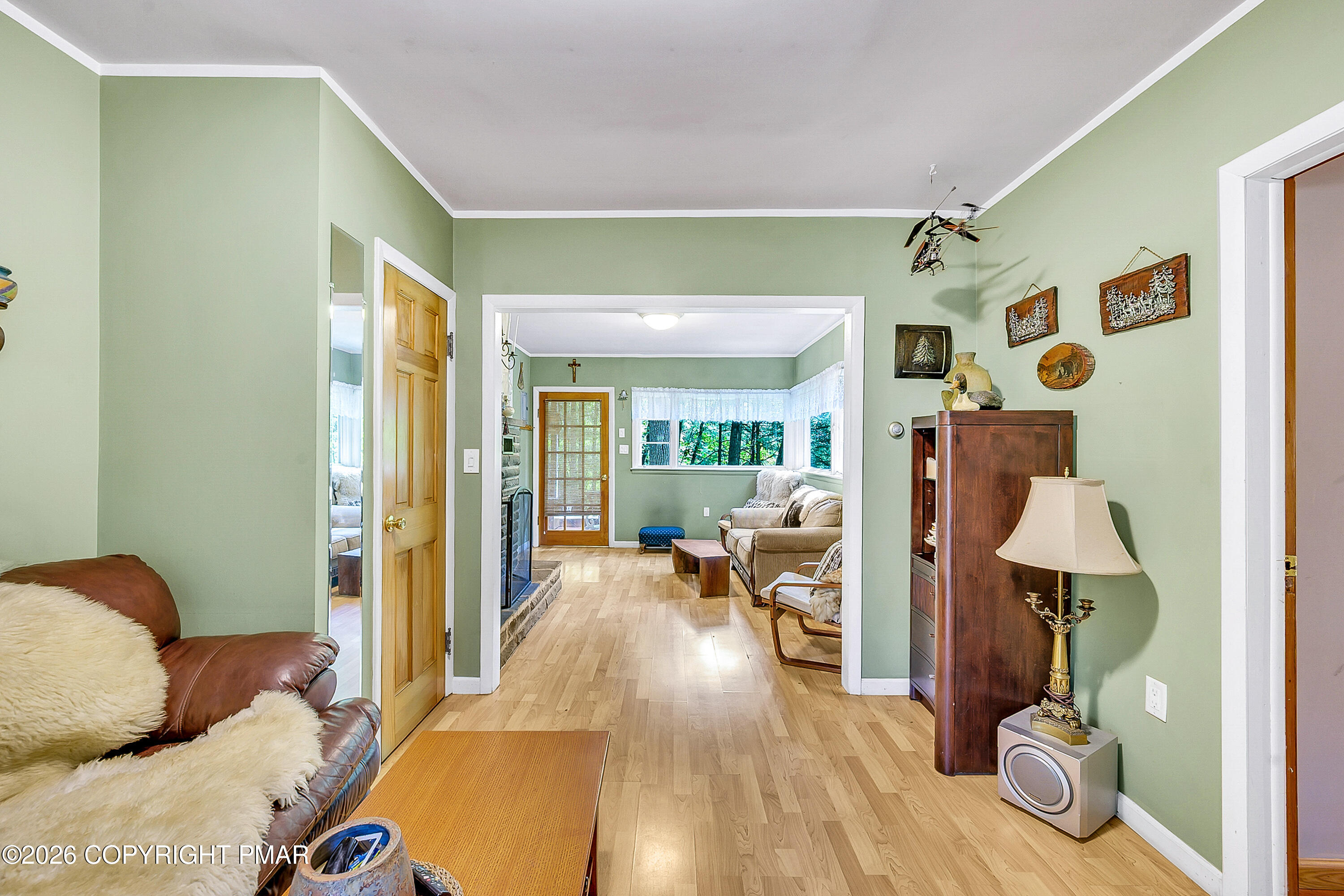 2221 Fernway Drive Property Photo 11